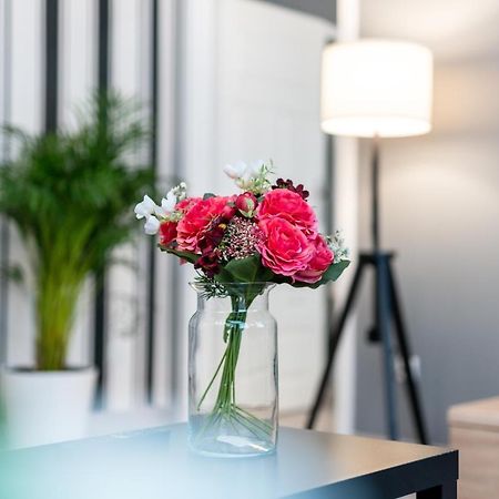 Deluxe Old Town Apartment By Noclegi Renters Poznań Exteriör bild
