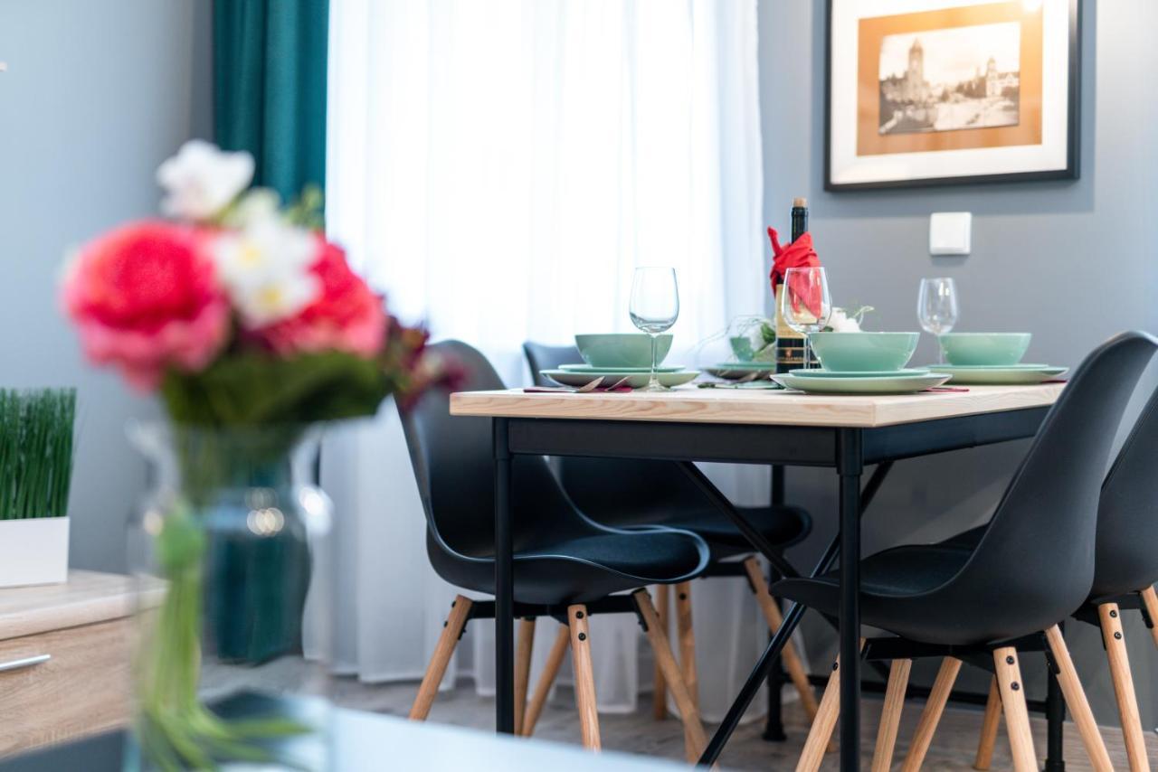 Deluxe Old Town Apartment By Noclegi Renters Poznań Exteriör bild